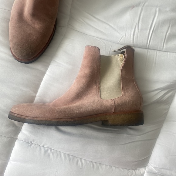New Republic- Pink suede Chelsea boots size 9 - Picture 2 of 6